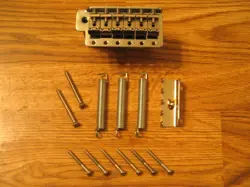 FENDER 2006 USA CHROME VINTAGE 6 BOLT STRATOCASTER TREMOLO BRIDGE