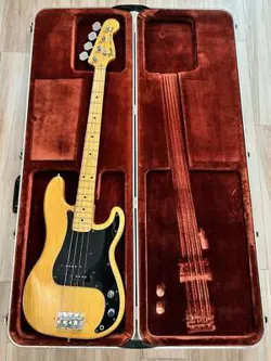 VINTAGE FENDER USA PRECISION BASS 1976