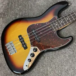 FENDER MADE IN JAPAN HERITAGE 60S JAZZ BASS GUITAR