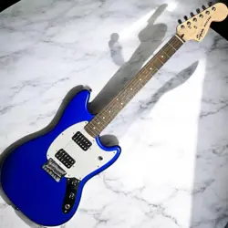 SQUIER MUSTANG GUITAR - BUDGET-FRIENDLY FENDER MODEL - USED