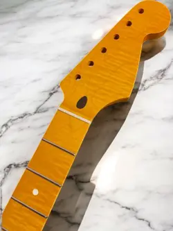 FENDER STRATOCASTER MAPLE NECK 25.5