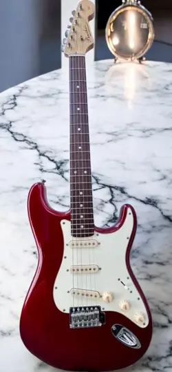 BACCHUS BST-650R STRATOCASTER