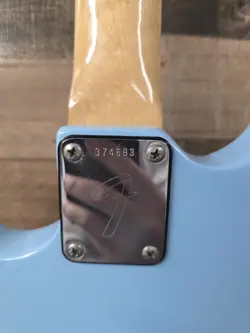 FENDER MUSICMASTER REFIN