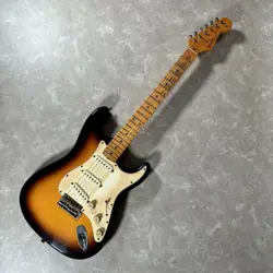 FENDER FENDER CUSTOM 56