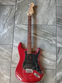 FENDER SPECIAL EDITION PLAYER STRATOCASTER HSS