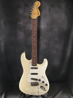 STRATOCASTER WHITE MIJ