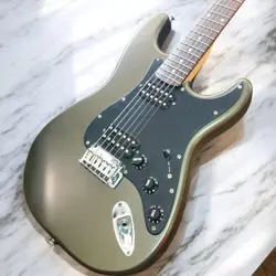 HEAD BLACK PICKGUARD