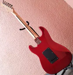 SQUIER FENDER CONTEMPORARY