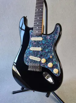 GLOSSY BLACK ABALONE!