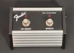 FENDER 2-BUTTON FOOTSWITCH PEDAL FOR FENDER AMPS, CHANNEL SWITCHING & ON/OFF 