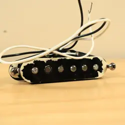 FENDER VINTAGE NOISELESS STRATOCASTER NECK MIDDLE PICKUP FENDER CLAPTON