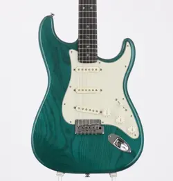 FENDER AMERICAN DELUXE STRATOCASTER ELECTRIC GUITAR FREE SHIPPING FROM JAPAN