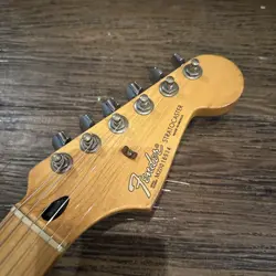 ELECTRIC GUITAR FEND