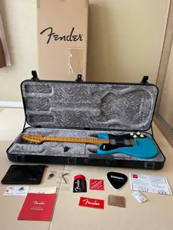 ELECTRIC GUITAR FENDER USA AMERICAN PROFESSIONAL II TELECASTER DELUXE MIAMI BLUE