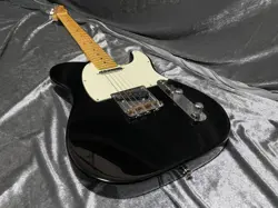 000 2022 FENDER