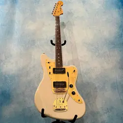 2024 FENDER JAPAN FSR TRADITIONAL 60S JAZZMASTER DESERT SAND GOLD HARDWARE