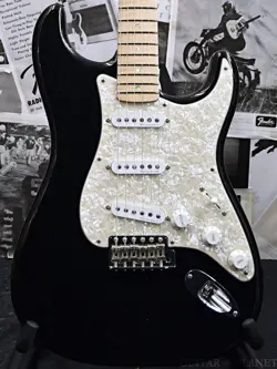 FENDER CUSTOM SHOP MBS ACTIVE STRATOCASTER N.O.S. -METALLIC BLACK- BY TODD KRAUS