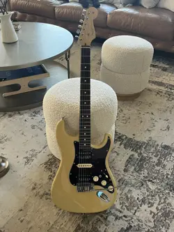 MINT! FENDER MOD