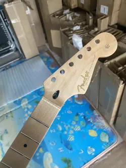 MAPLE HANDLE 22 FRETS ST ELECTRIC GUITAR NECK FENDER STRAT REPLACEMENT  GLOSS