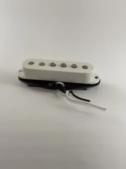 FENDER STRAT NECK PICKUP