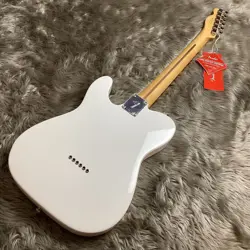 POLAR WHITE GUITAR