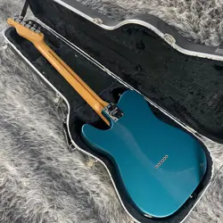 FENDER AMERICAN STANDARD TELECASTER AQUA MARINE METALLIC