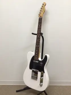 FENDER PLAYER TELECASTER, MAPLE FINGERBOARD POLAR WHITE