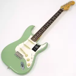FENDER PLAYER II STRATOCASTER BIRCH GREEN / RW