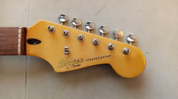 2018 FENDER SQUIER VINTAGE MODIFIED 60S STRATOCASTER GUITAR NECK W/ TUNERS