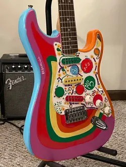 CUSTOM FENDER SQUIER 