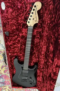 ROOT STRATOCASTER GUITAR