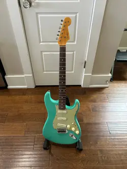 2023 FENDER CUSTOM