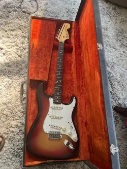 FENDER STRATOCASTER 1971