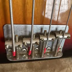 FENDER PRECISION BASE