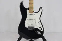 FENDER G-5 VG STRATOCASTER ELECTRIC GUITAR USED GOOD CONDITION F/S FROM JAPAN