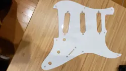 ONE PICKGUARD