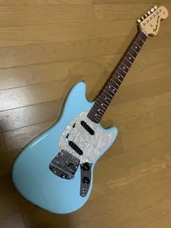 FENDER JAPAN TRADITIONAL II 60S MUSTANG SAFE PACKING!