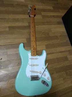 FENDER CLASSIC 50S STRATOCASTER MEXICO SAFE PACKING!