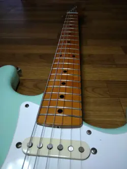 STRATOCASTER MEXICO SAFE