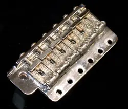 VINTAGE 80'S FENDER AMERICAN STRATOCASTER TREMOLO BRIDGE