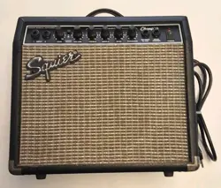 FENDER SQUIER CHAMP 15 PR-408 SMALL GUITAR AMPLIFIER 120V 60HZ 28W