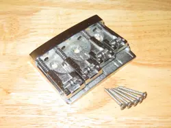 CHROME ROLLER SADDLE