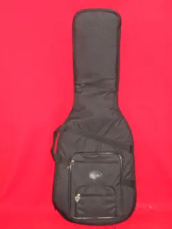 FENDER 2022 BLACK DELUXE STRATOCASTER OR TELECASTER GUITAR GIG BAG CASE