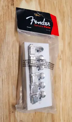 FENDER CLASSIC VINTAGE TUNING MACHINES 
