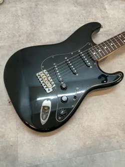 SQUIER BY FENDER SILVER SERIES SST-R 1993-1994 MIE MAIN STORE