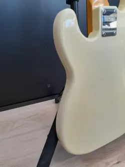 FENDER JAPAN ELECTRIC BASS PB62