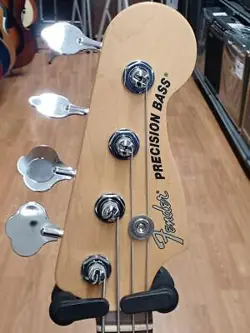 FENDER ELECTRIC BASS AMERICAN PERFOMER PRECISION BA
