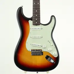 FENDER MIJ 2020