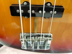 FENDER USA JAZZ BASS AMERICAN VINTAGE 62 JAZZ BASS