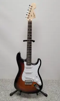 FENDER SQUIER AFFINITY SERIES STRATOCASTER - TOBACCO SUNBURST